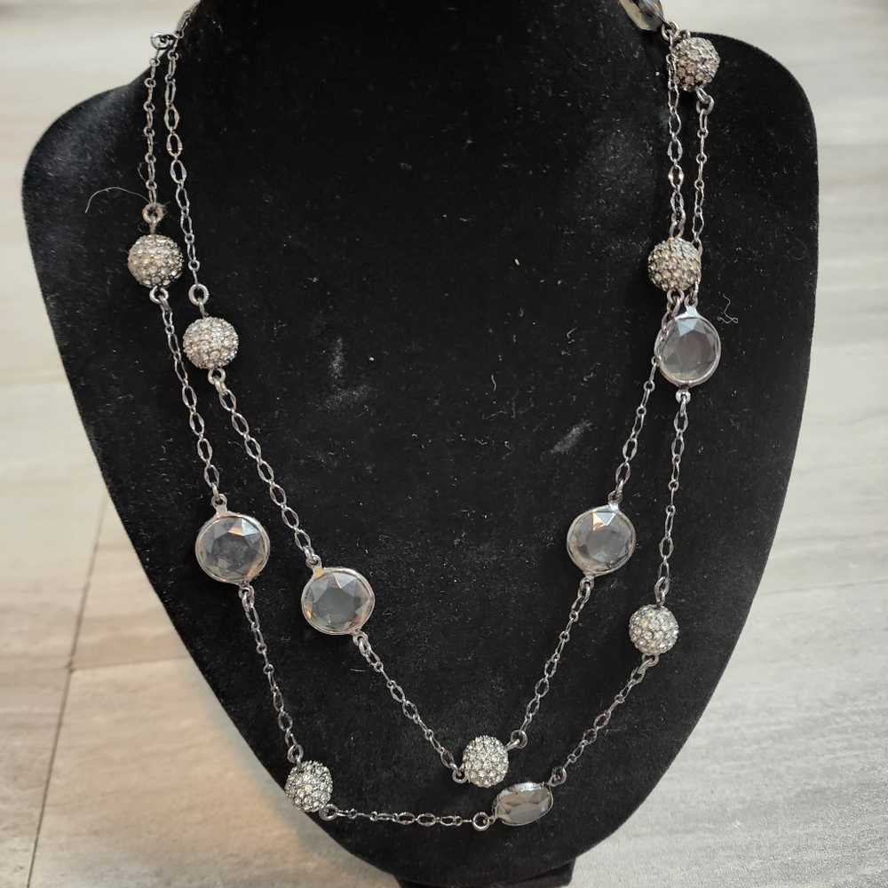 Lia‎ sophia necklace